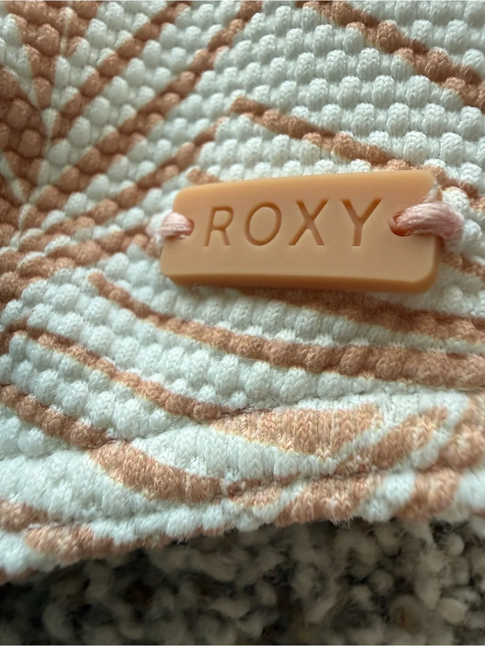 Like New Roxy Bikini Size M - Picture 6 of 8